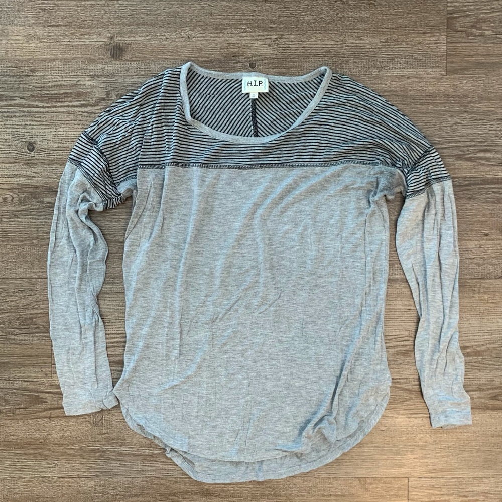 H.I.P long sleeve top
